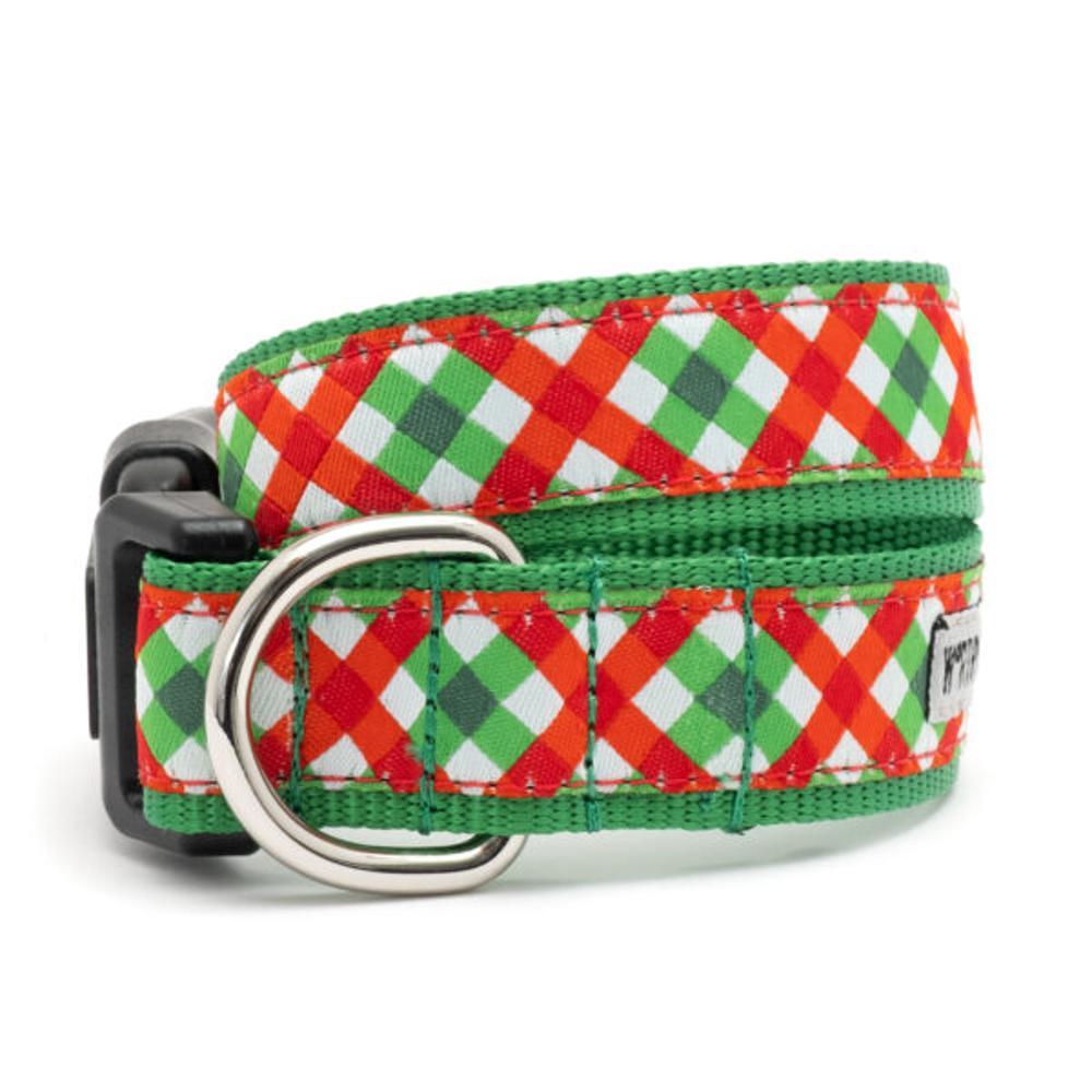 Yuletide Check Style (Item #840350714000)
